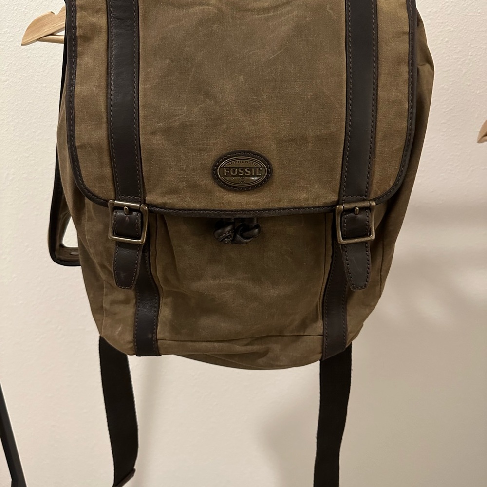 Authentic Fossil Leather backpack - Picture 4 of 5